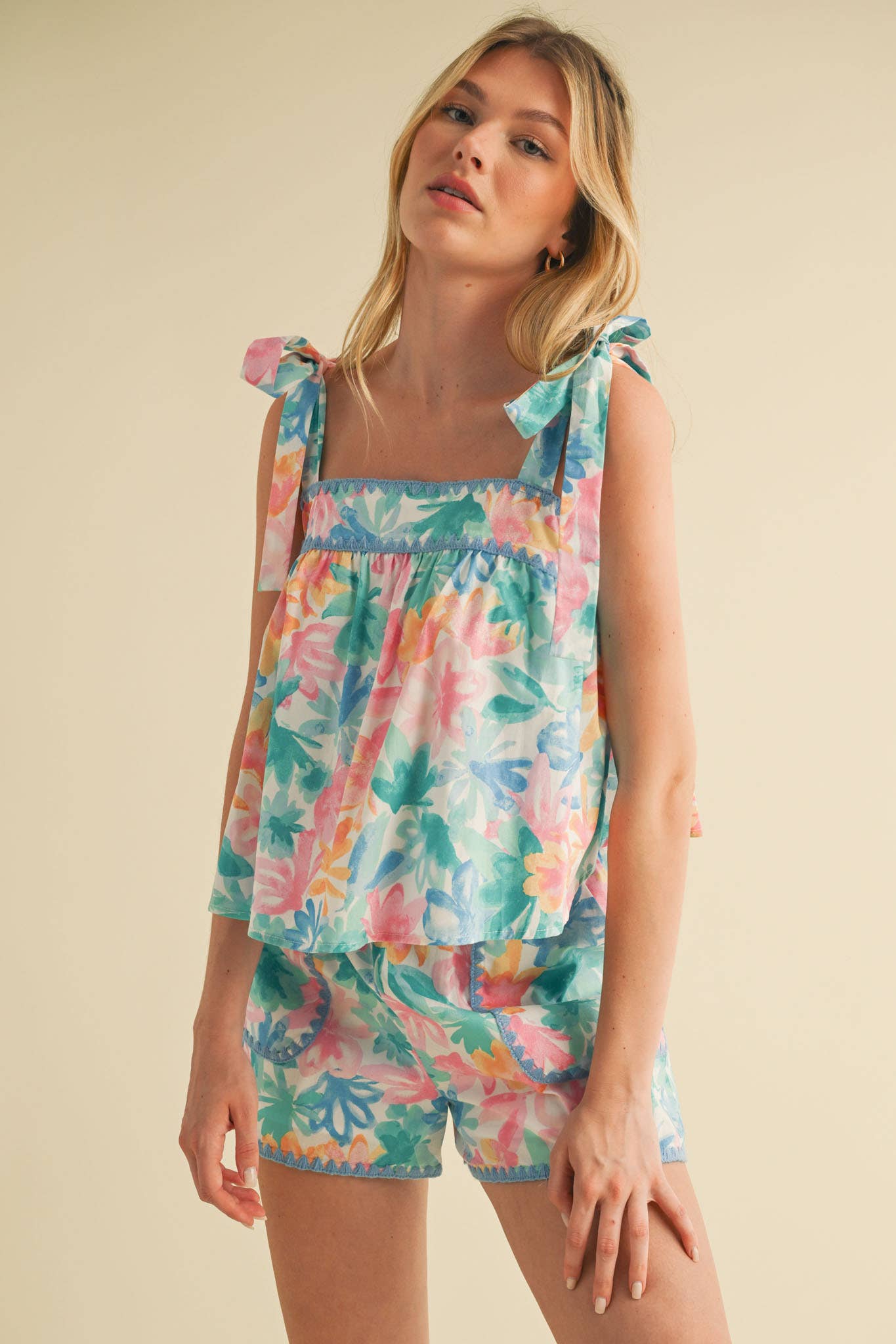 EXCLUSIVE PRT FLORAL TIE SHOULDR TOP AND SHORTS SET MPST4095