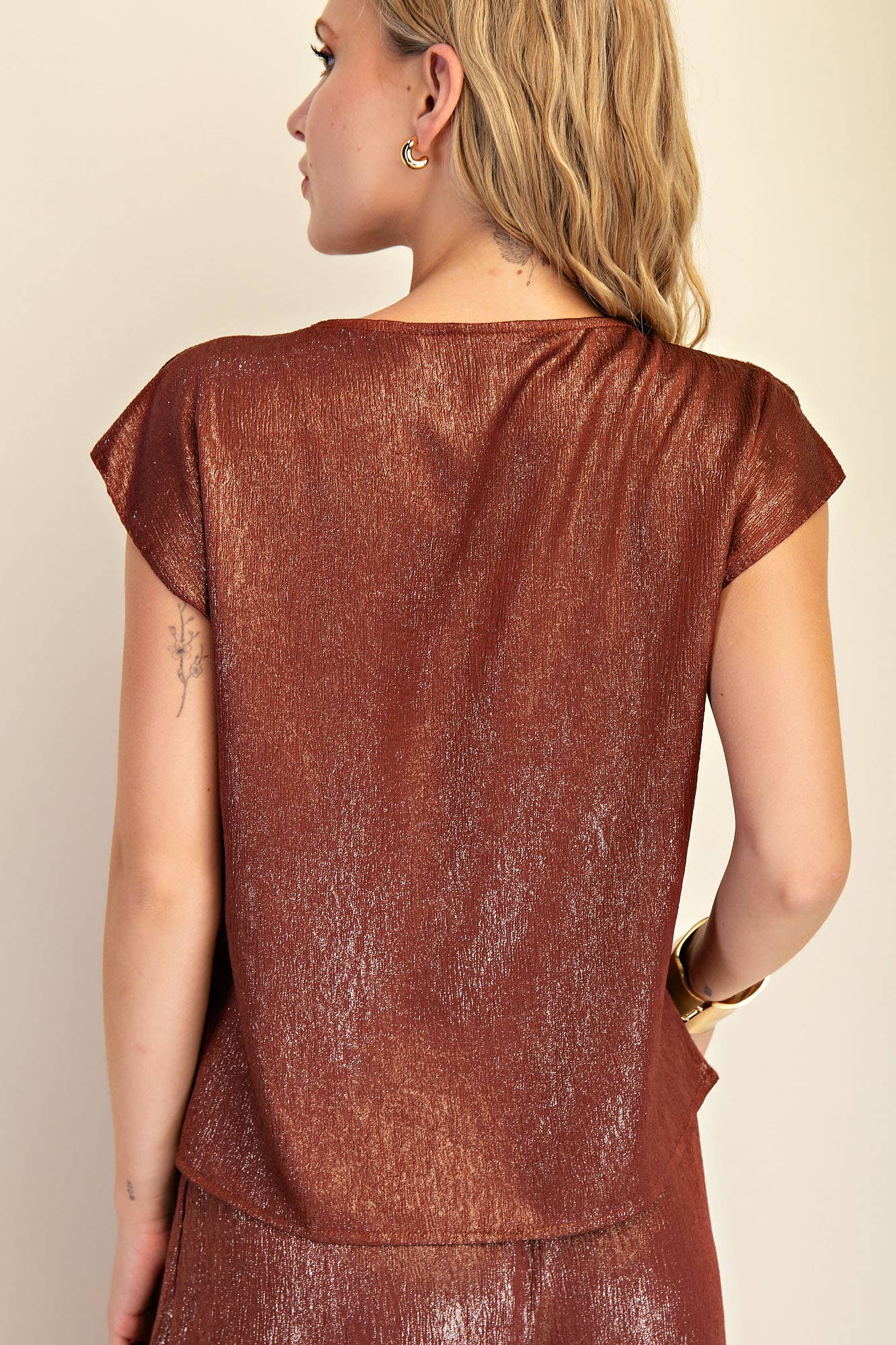 Sleeveless Blouse
