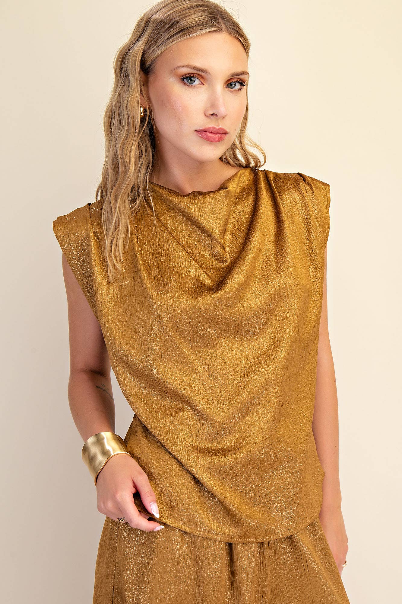 Sleeveless Blouse