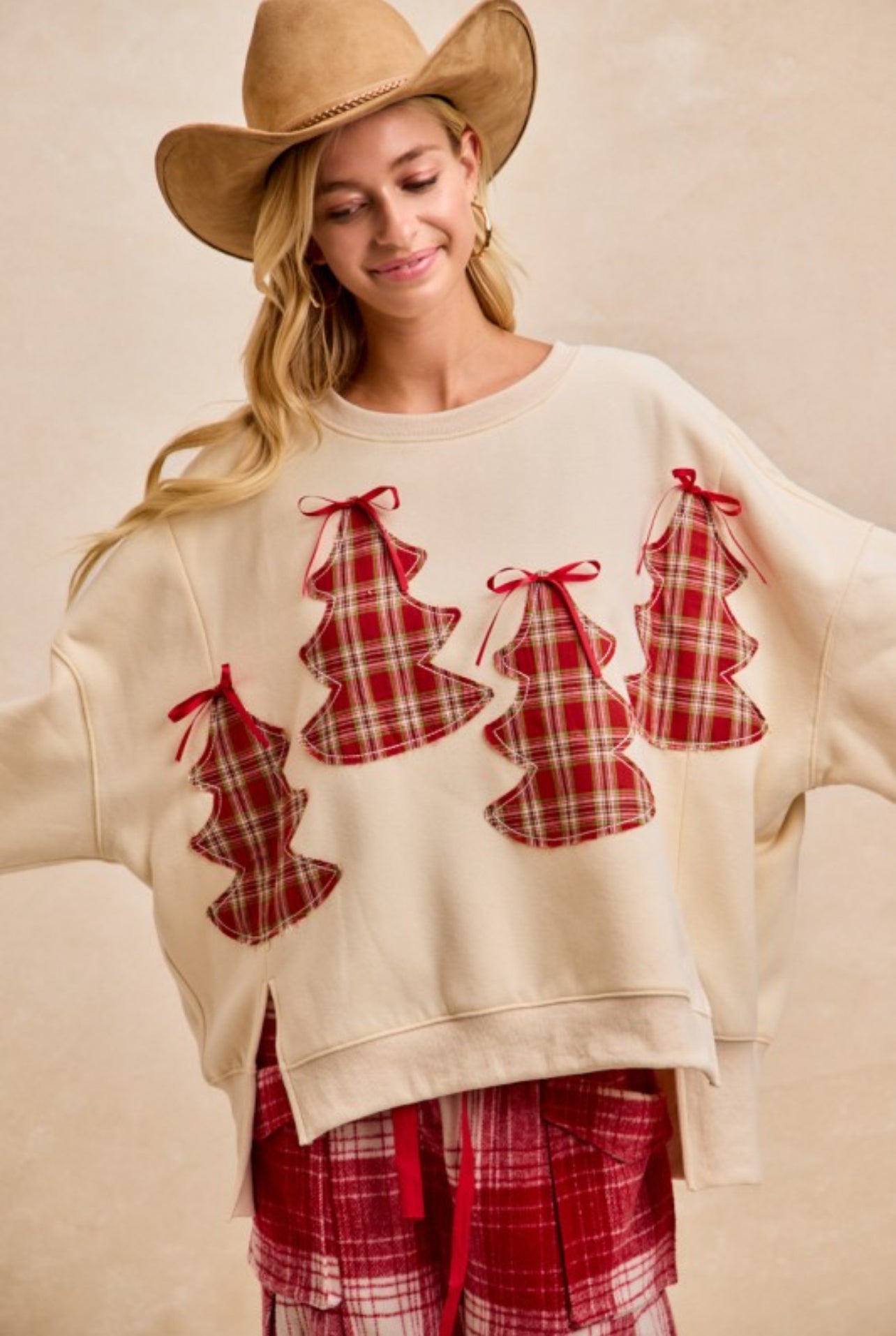 Vintage plaid tree patches top