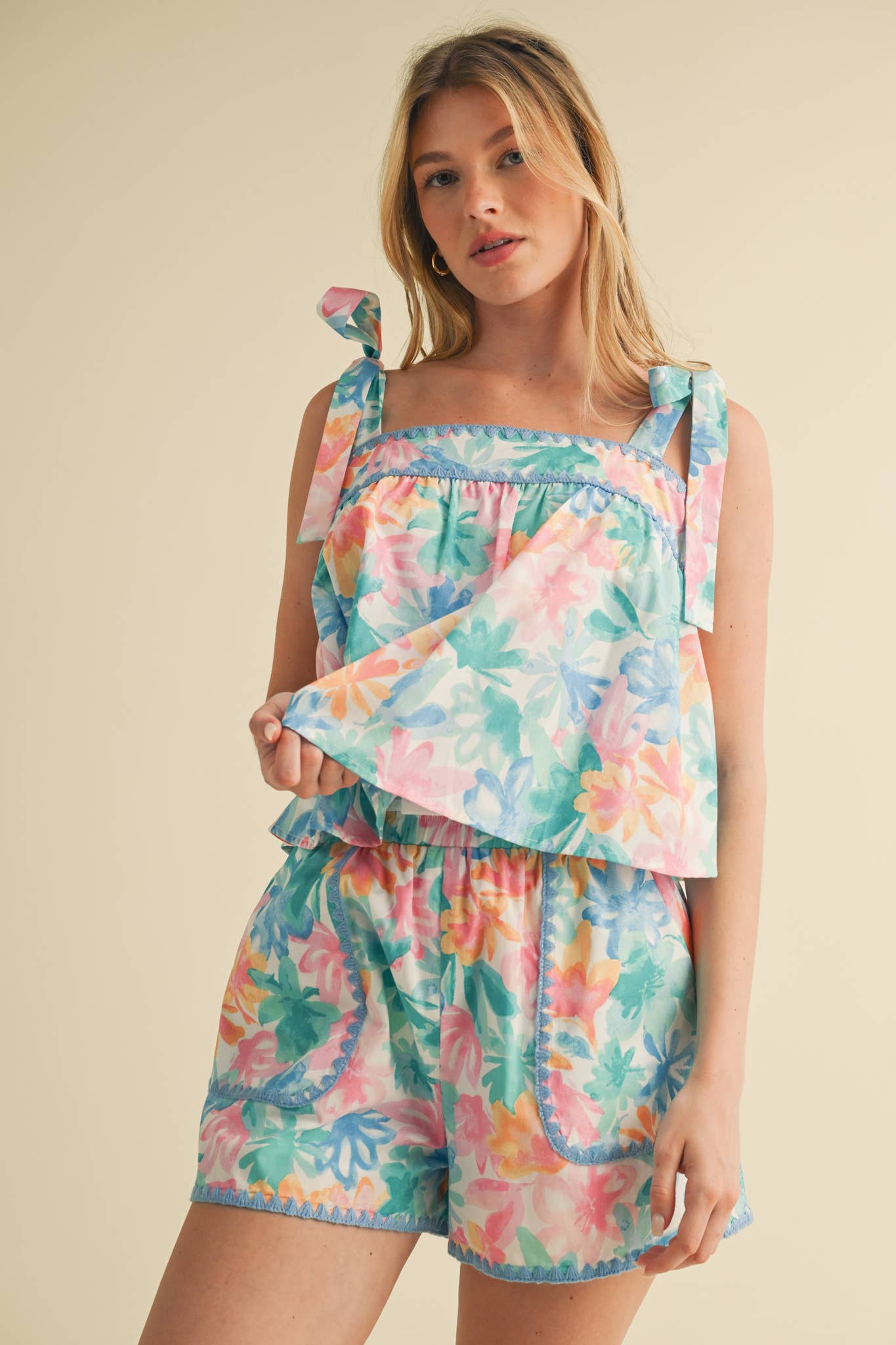 EXCLUSIVE PRT FLORAL TIE SHOULDR TOP AND SHORTS SET MPST4095