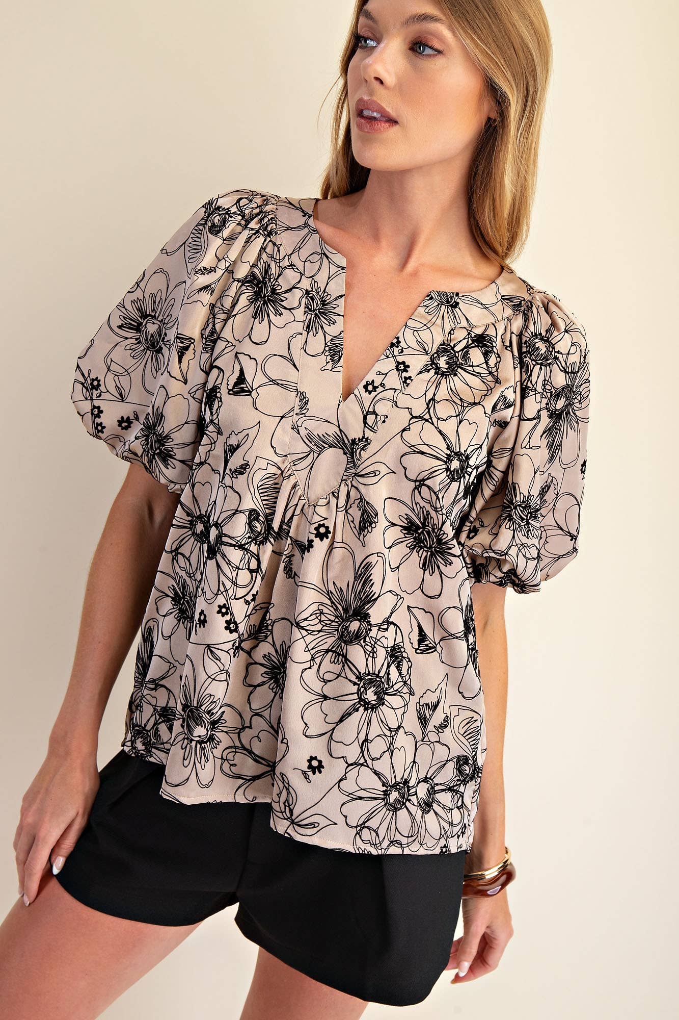 V-Neck Stitch Placket Puff Sleeve Top