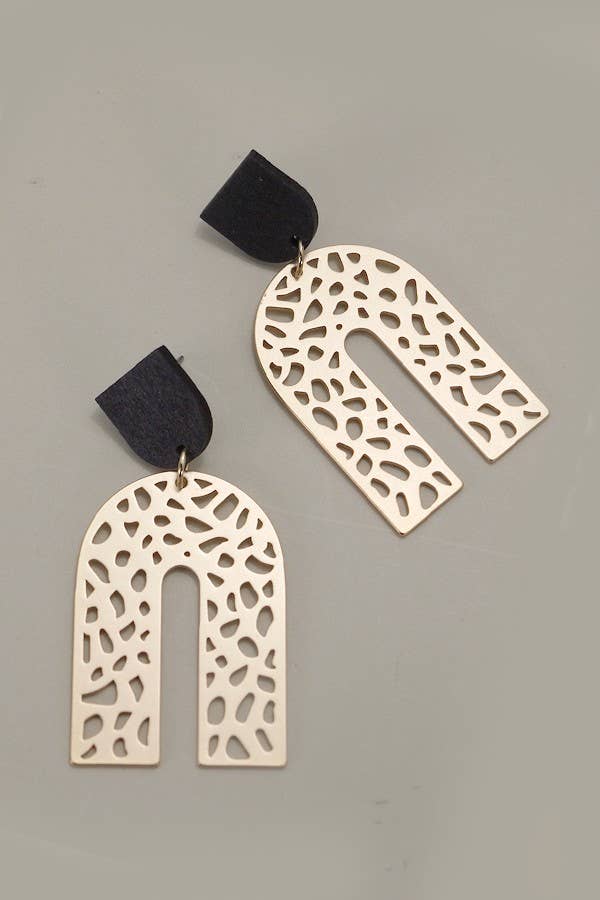 LUX CUTOUT U SHAPE DROP EARRINGS | 80E3487