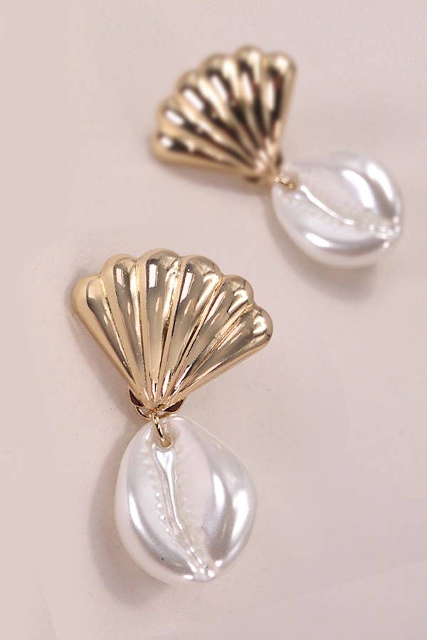 SEASHELL PUKA SHELL DROP EARRINGS | 80E3196