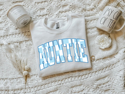 Auntie - Blue and White T/S