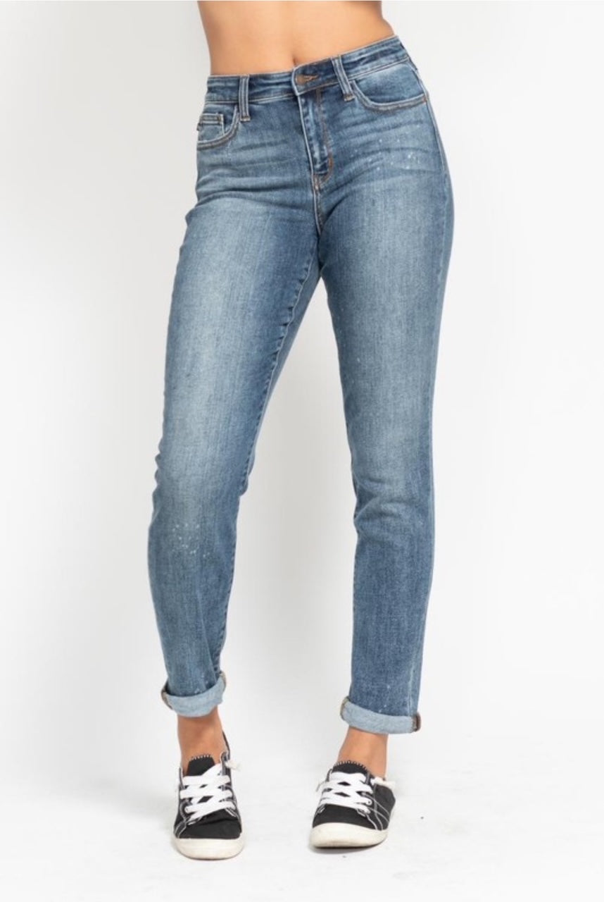 Judy Blue High Rise Bleach Splash Boyfriend Jean